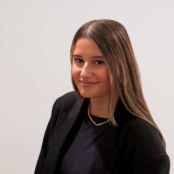 Ilina Jakimovski, présidente de Bezons Humanity